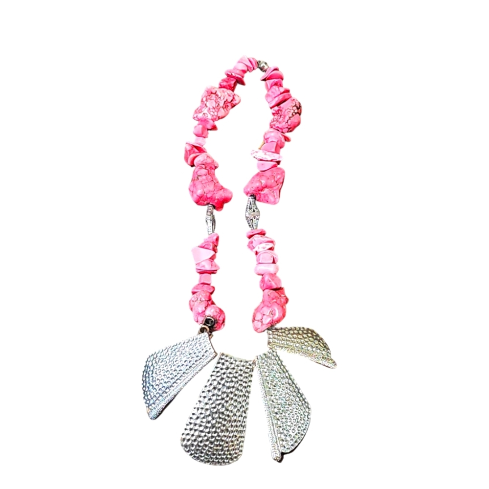 Salmon pink stone rock bohemian necklace